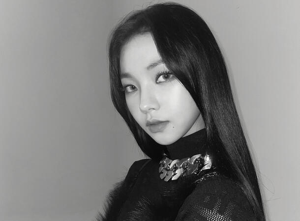 Brisha Gainy Liem, the older sister.